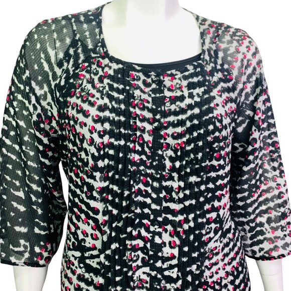 Lane Bryant Women Popover Top Semi Sheer Black Pink Print Pintuck Pleat Sz 18/20 - Picture 4 of 10